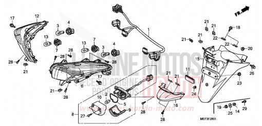 TAILLIGHT/REAR FENDER (FJS400D9/FJS400A) FJS400D9 de 2009